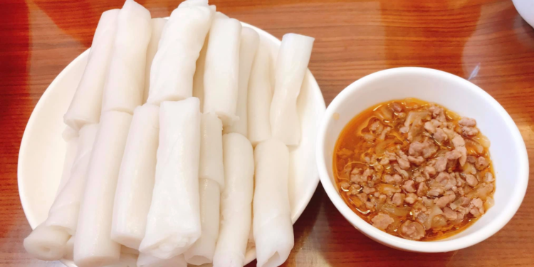 Đặc sản Quảng Ninh có tên gọi lạ, khách ăn cả cân cho bõ thèm