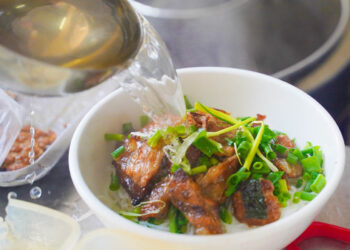 Quán bún chả ‘phiên bản lạ’ ở Hà Nội được Michelin khen, khách tò mò tìm địa chỉ