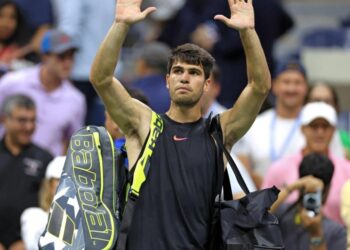 Alcaraz thua sốc trước tay vợt nằm ngoài top 50 ATP