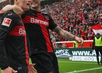 Ba cầu thủ Bayer Leverkusen được đề cử Quả bóng vàng