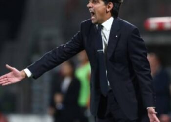 Inzaghi tiếc nuối vì mất ngôi đầu vào tay Conte