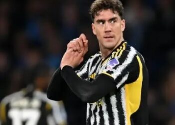 Juventus chuẩn bị cho sự ra đi của Vlahovic