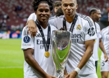 Khởi đầu chậm chạp, Mbappe và Endrick nhận cảnh báo từ Ancelotti