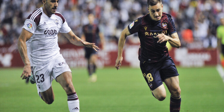 Nhận định soi kèo Albacete vs Eibar lúc 2h00 ngày 10/09/2024