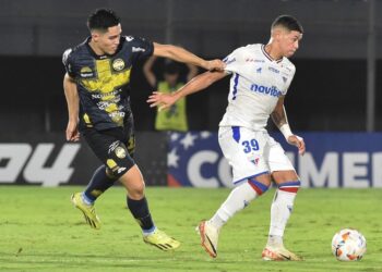 Nhận định soi kèo Cerro Porteno vs Trinidense lúc 7h00 ngày 12/09/2024