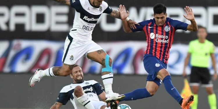 Nhận định soi kèo Cordoba vs Malaga lúc 2h00 ngày 8/9/2024