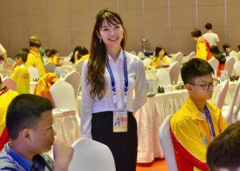 Nữ trọng tài ‘gây thương nhớ’ tại giải vô địch cờ vua trẻ Đông Nam Á