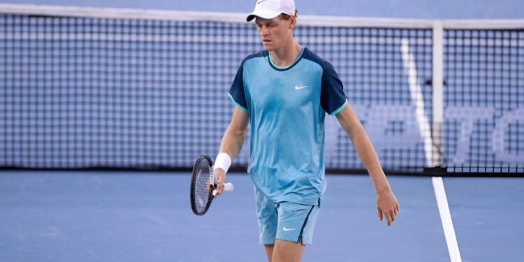 Tranh cãi nảy lửa xung quanh việc Sinner được tha dù dính doping