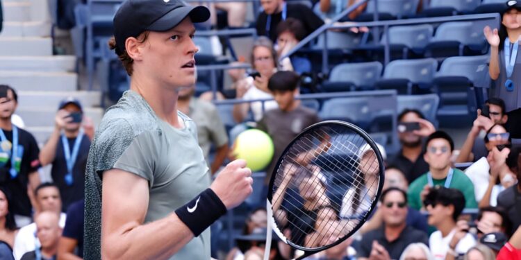 Sinner tránh “vết xe đổ” của Djokovic, Alcaraz tại US Open