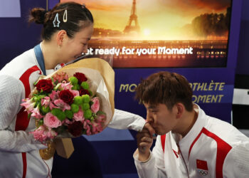 VĐV Trung Quốc được cầu hôn ngay sau HCV Olympic