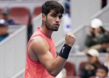 Alcaraz đối đầu Medvedev ở bán kết China Open 2024