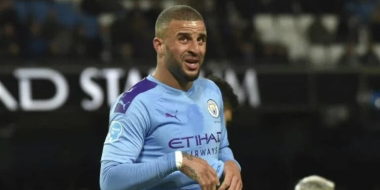 Man City sẵn sàng bán đội trưởng Kyle Walker với giá rẻ