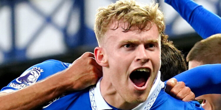 MU khởi động lại vụ chuyển nhượng Jarrad Branthwaite