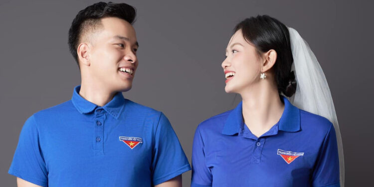 Ngắm ảnh cưới giản dị, độc đáo của hoa khôi bóng chuyền Thu Hoài