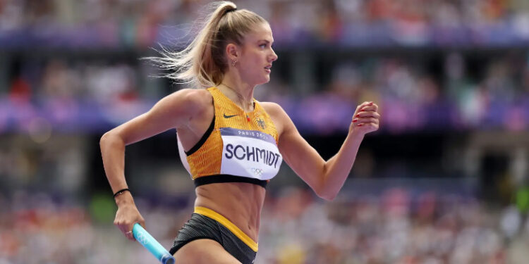 Nữ VĐV quyến rũ nhất thế giới khoe hình xăm Olympic