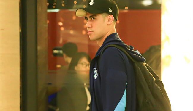 Trụ cột Singapore căng thẳng khi đến Việt Nam