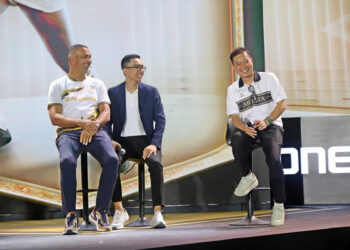 Huyền thoại Ruud Gullit tới Việt Nam