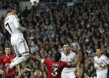 Ronaldo chọn pha làm bàn vào lưới Man Utd để thiết kế đồng hồ