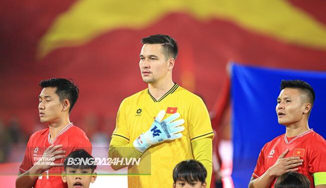 Hé lộ đội hình ra sân của ĐT Việt Nam đấu Singapore