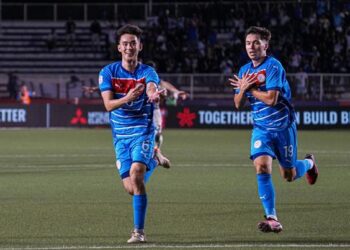 Philippines chinh phục nhiều cột mốc chói lọi nhờ thắng lợi lịch