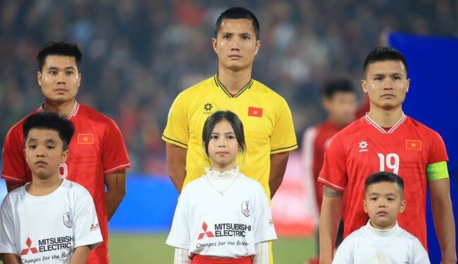 Thủ môn Đình Triệu khiêm tốn sau trận thắng của ĐT Việt Nam