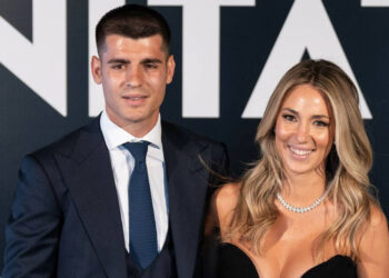 Morata quay lại với vợ sau nửa năm xa cách