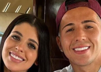 Sao Chelsea quay lại với vợ sau 3 tháng bất ngờ đòi chia tay