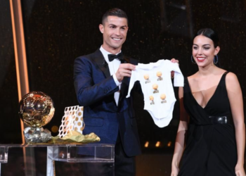 Ronaldo ám chỉ đã kết hôn với Georgina