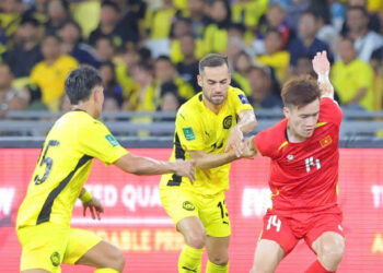 Tuyển Việt Nam: Nhập tịch không phải lối đi bền vững