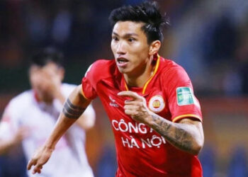 Văn Hậu báo tin cực vui với CAHN và tuyển Việt Nam