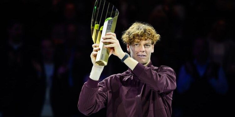 Sinner vô địch Vienna Mở rộng