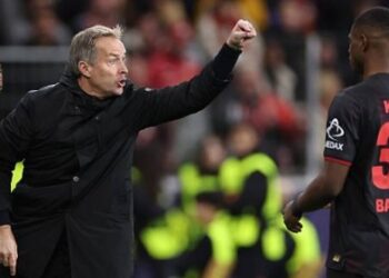 Leverkusen hướng tới chiến thắng để quên nỗi đau Champions League