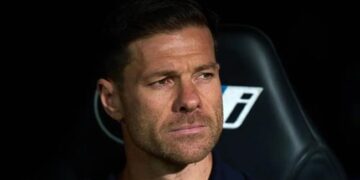 Cầu thủ Real Madrid không hài lòng với Xabi Alonso