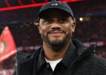 Bayern để Kane dự bị, Kompany nói về vấn đề thể lực