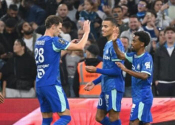 Greenwood nổ súng, Marseille vượt mặt PSG chiếm đỉnh bảng Ligue 1