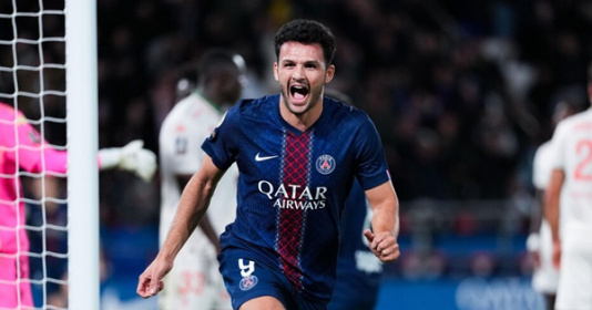 Ramos hóa người hùng, PSG vượt qua Nice đầy kịch tính tại Parc des Princes