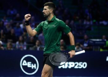 Djokovic tiến gần danh hiệu thứ 101