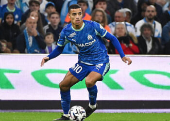 Greenwood tái sinh ngoạn mục tại Marseille