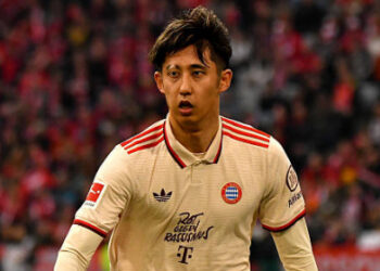 Hiroki Ito trở lại sân tập, Bayern Munich đón tin vui nơi hàng thủ
