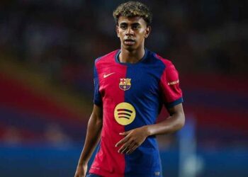 Flick khen Lamine Yamal trưởng thành về ý thức chăm sóc bản thân