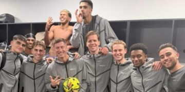 Lewandowski định đoạt Barca, Hansi Flick gặp gấp sếp bự xin giữ lại