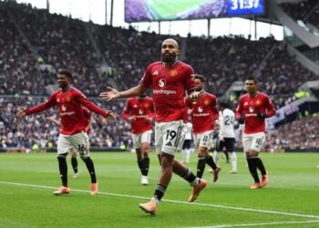 Man United không đủ hay, nhưng Mbeumo vẫn rất cháy