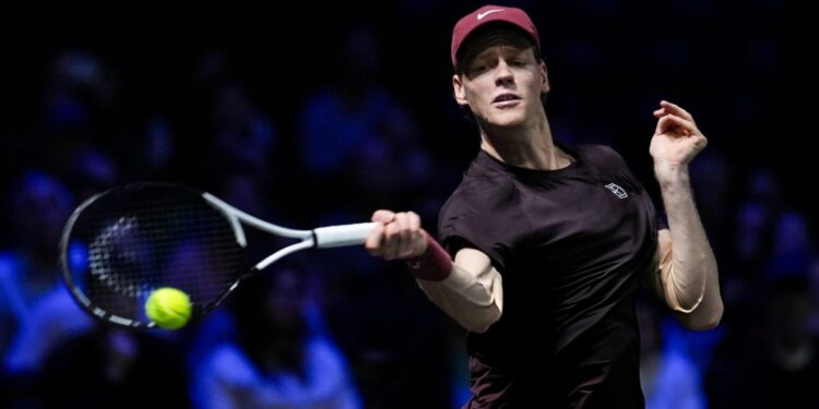 Sinner và Auger-Aliassime tranh cúp vô địch Paris Masters