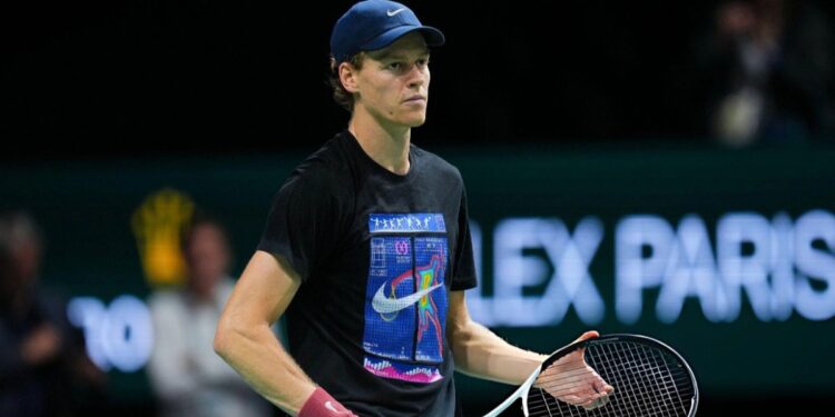 Sinner có cơ hội soán ngôi số một thế giới của Alcaraz tại Paris Masters