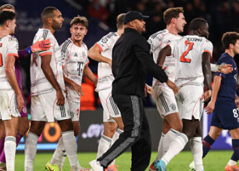 Vincent Kompany và Bayern Munich hướng tới cột mốc lịch sử tại Bundesliga