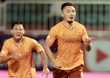 HAGL vs Nam Định: Quân bầu Đức thừa thắng xông lên